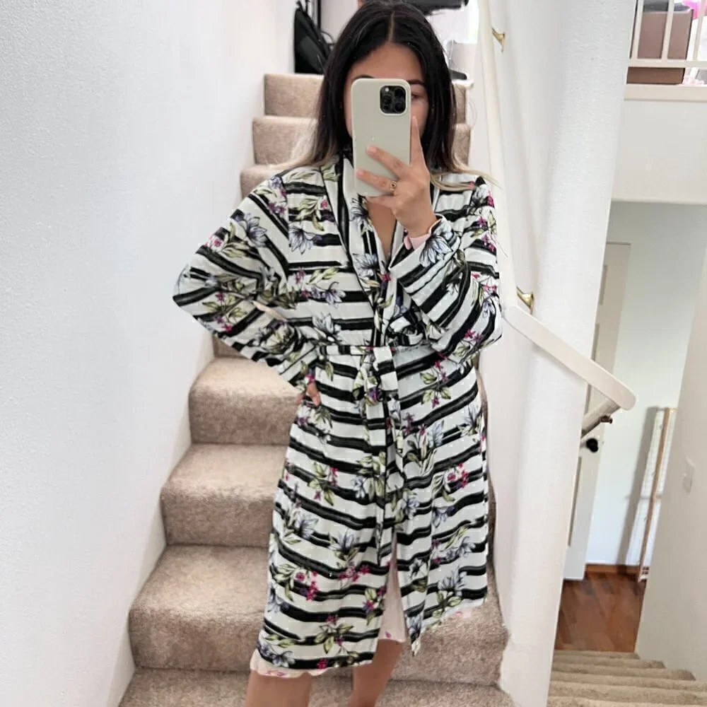 Nicole Miller Black White Stripe Floral Bathrobe Sleeping Robe M‌‌‌‌‌‌‌‌‌‌‌‌‌‌